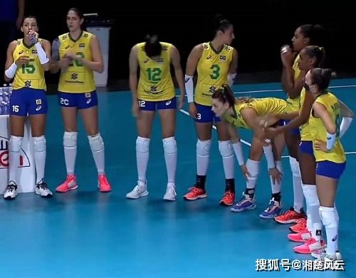 中国女排与巴西女排的最新对决结果如何？