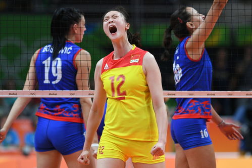 中国女排颜妮带领球队赢得决胜局
