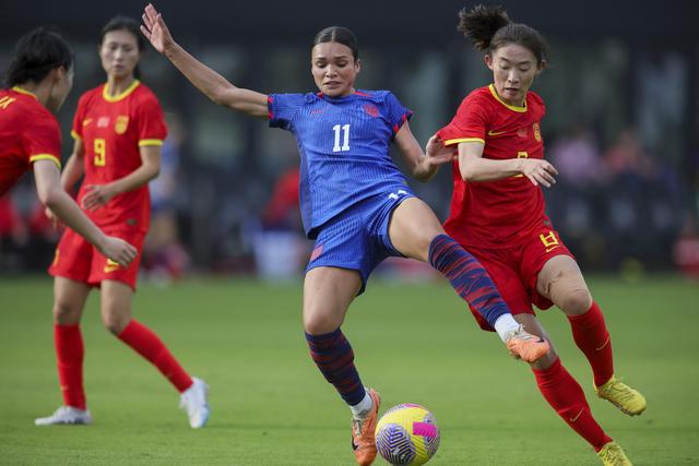 中国女足变阵赢得进步，小负美国展现潜力
