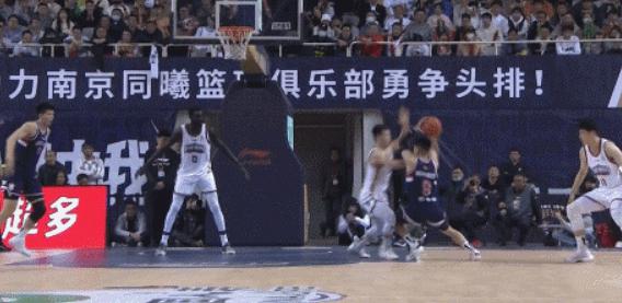 中国女篮崔永熙，瞄准NBA的时刻到了！她的颜值可不容小觑！