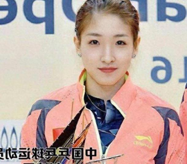 中国乒乓球队退役运动员揭秘：刘诗雯的年薪与心仪对象细节公开