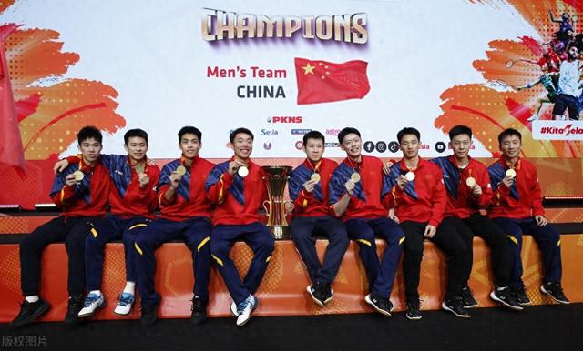惊喜！国羽男队3-0横扫卫冕冠军，夺得亚锦赛男团冠军