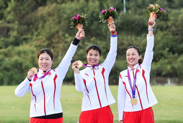 杭州亚运会再添光辉时刻：中国队破世界纪录夺得19枚金牌，为国庆献礼