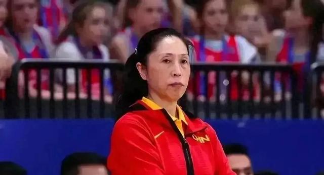中国女篮历史上最杰出的4位主教练!