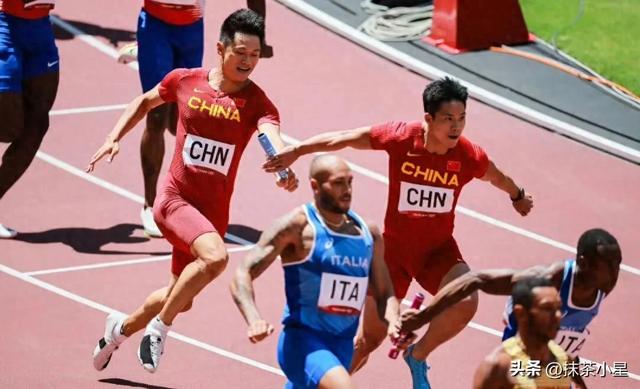 中国男女4x100米接力包揽金银 苏炳添复出亮相 林雨薇再胜吴艳妮