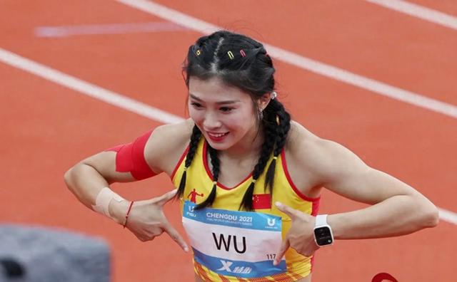 吴艳妮两次抢跑受影响，排名与林雨薇相差13位，成绩受到质疑？