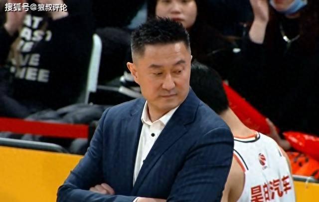 CBA季后赛8强：广东欲复仇广厦，周鹏领军挑战辽宁，郭士强师徒对决再现