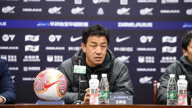 成都7-0轻取青岛西海岸，韦世豪、菲利佩、艾克森梅开二度